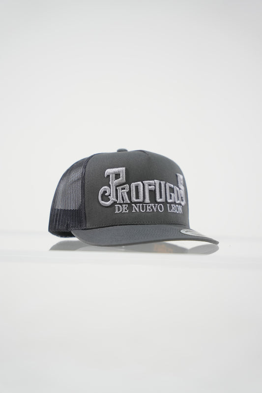 Gorra snapback gris Prófugos